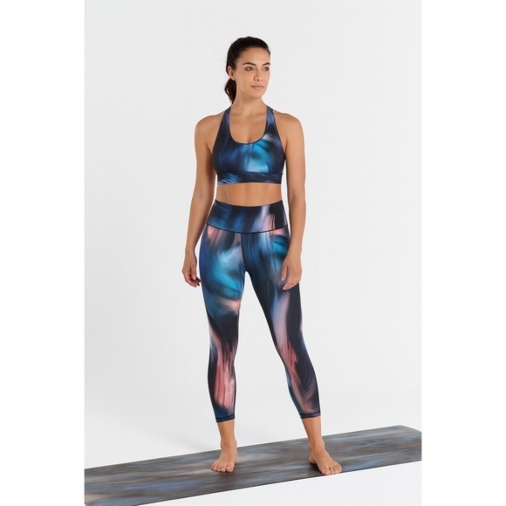 GapFit M Capri‎ Leggings Blue Pink Abstract Print Activewear Workout Yoga 73-11